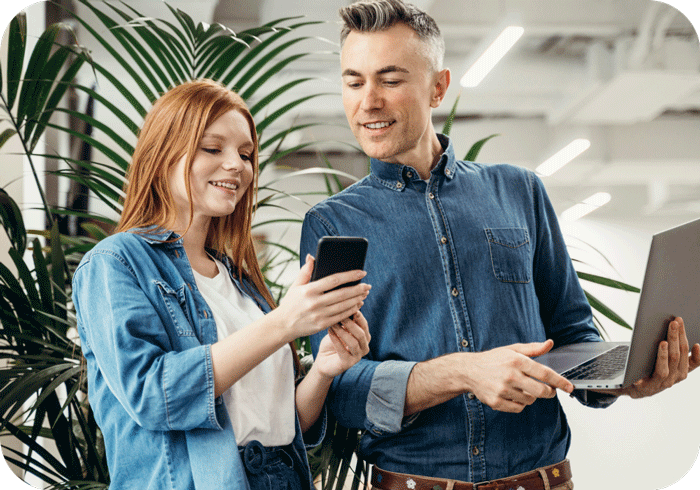 Technologies sur mesure pour optimiser les processus et résultats.