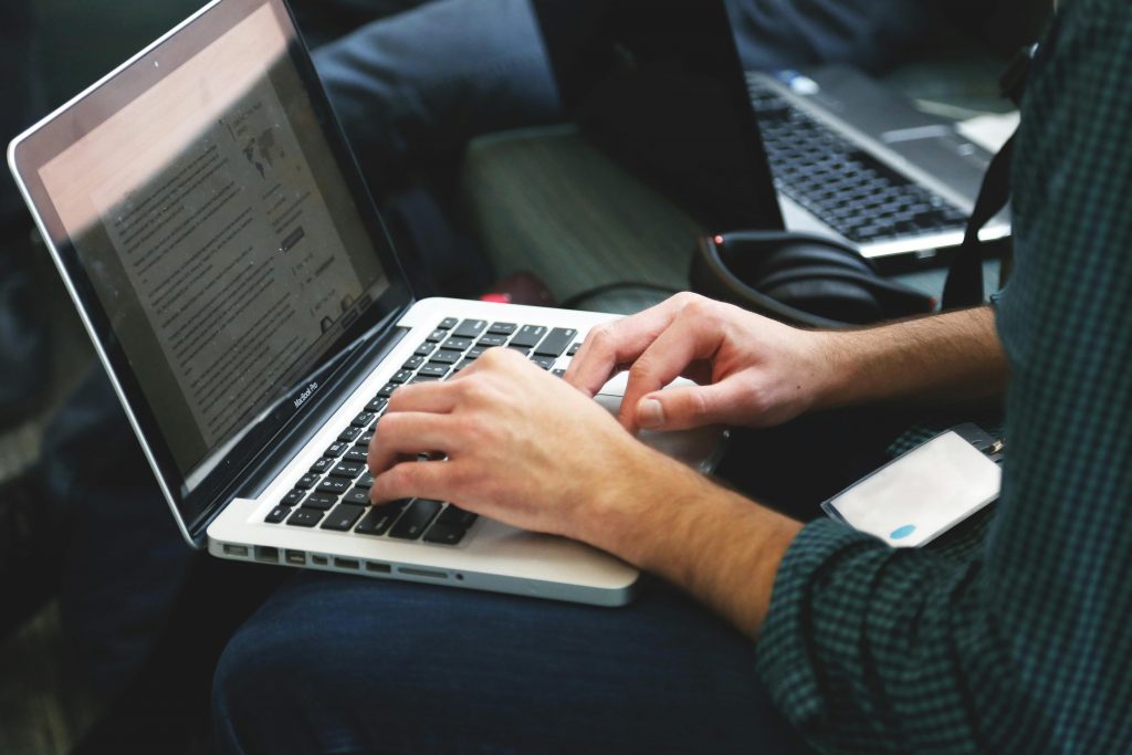 solutions-codage-sur-mesure-applications-web