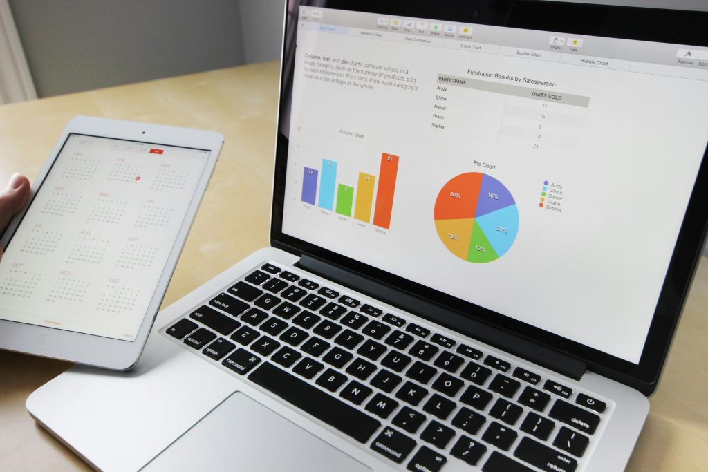 Stratégies basées sur les données grâce à l'analyse Big Data.